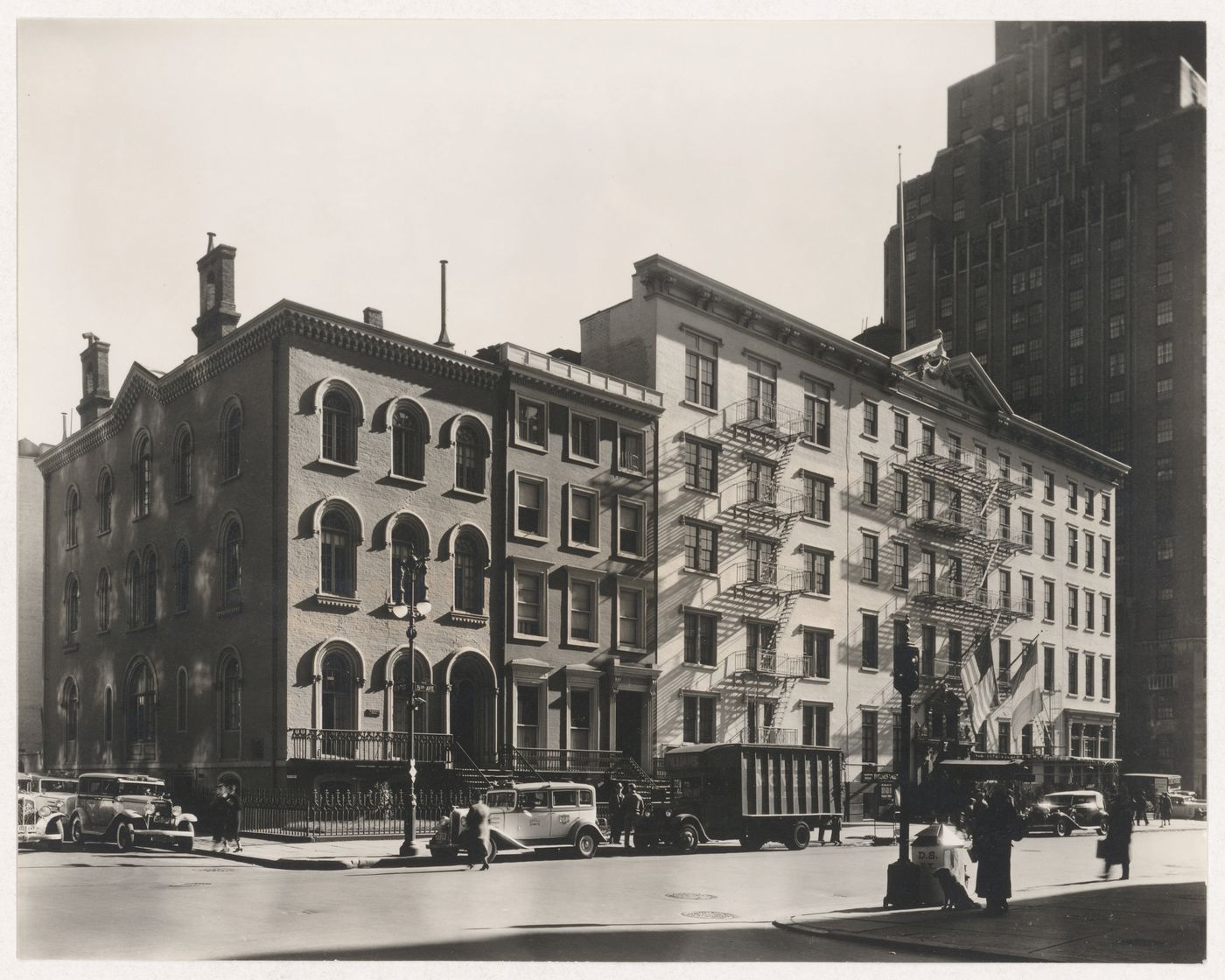 Brevoort Hotel with Mark Twain House, Fifth Avenue between 8th and 9th Streets, New York City, New York