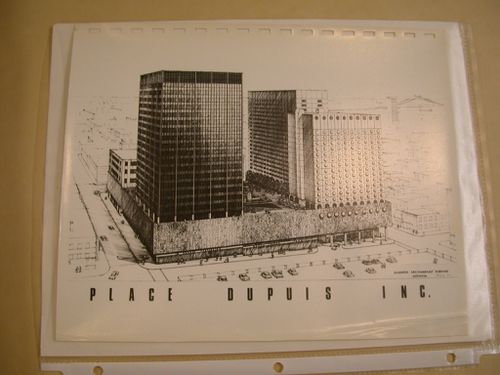 Photographie d'un dessin, Place Dupuis, Montréal, Québec : Perspective