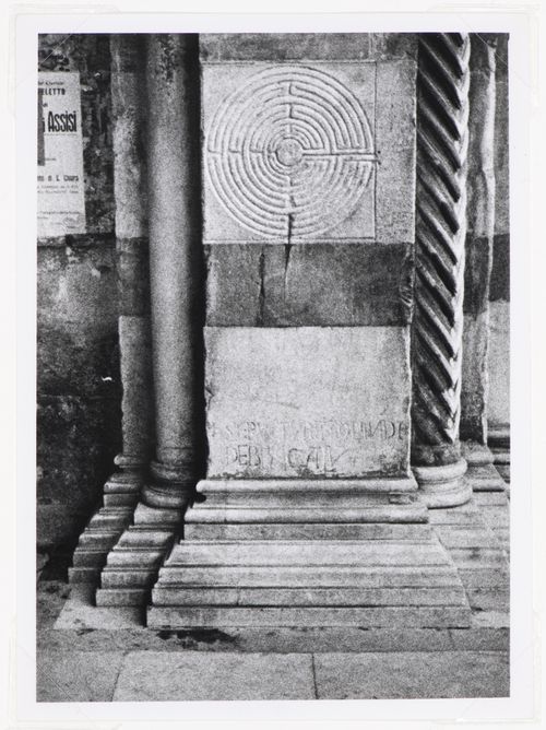 Labyrinth, Duomo di San Martino, Lucca,  Italy