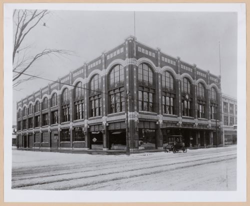 View of the principal and lateral façades of the Service Building, B.F. Goodrich Company, Detroit, Michigan