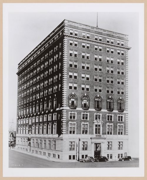View of the principal and lateral façades of the Central Branch of the YWCA (now demolished), 2230 Witherell Drive [?], Detroit, Michigan