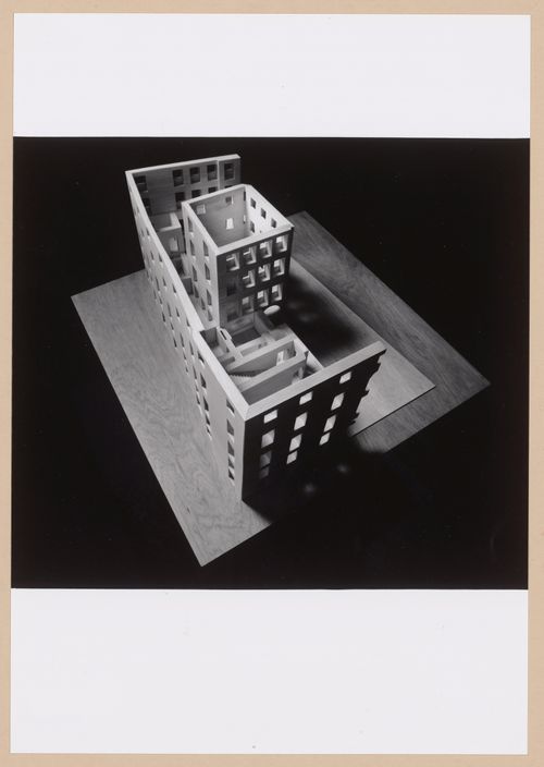 Photographs showing model and site, Sede Associação 25 de Abril, Recuperação do Palácio Ludovice, Lisbon