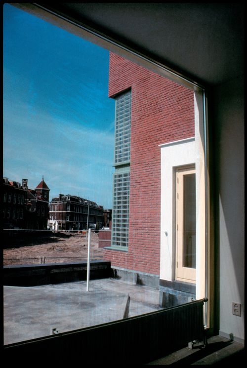 View from interior of Duas habitações e duas lojas [Housing and shopping complex, Schilderswijk], The Hague, The Netherlands