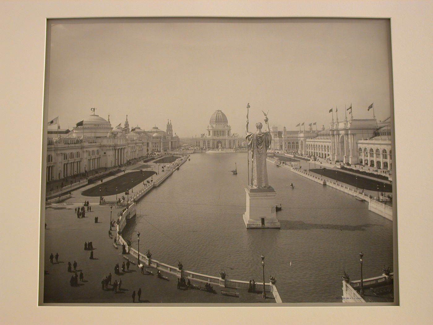 World's Columbian Exposition, Basin and Court of Honor