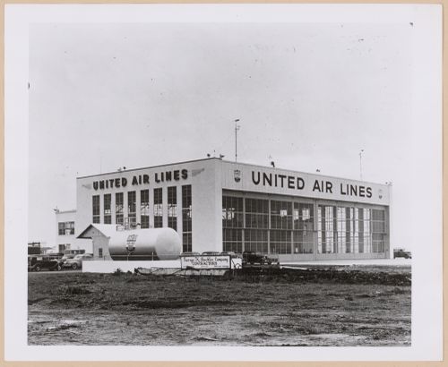 View of the principal and lateral façades of the Administration Building and Hangar, United Aircraft Corporation Assembly [?] Plant, Portland, Oregon