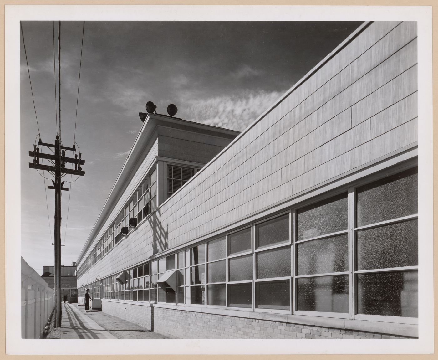 View of the lateral façade of the Service Building, Consolidated Aircraft Corporation Assembly Plant, New Orleans, Louisiana