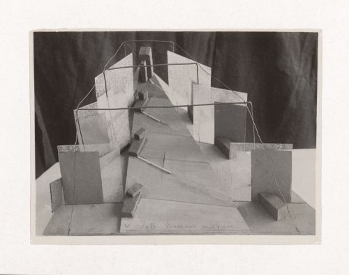 Photograph of a student model by Donskikh on the topic "Deep Space with Strongly Emphasized Foreground" for the "Space" course at the Vkhutemas (Higher State Artistic Technical Studios), Moscow