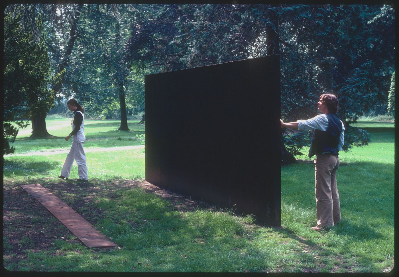 Gordon Matta-Clark in Alfred Schemla's park, Dusseldorf, Germany