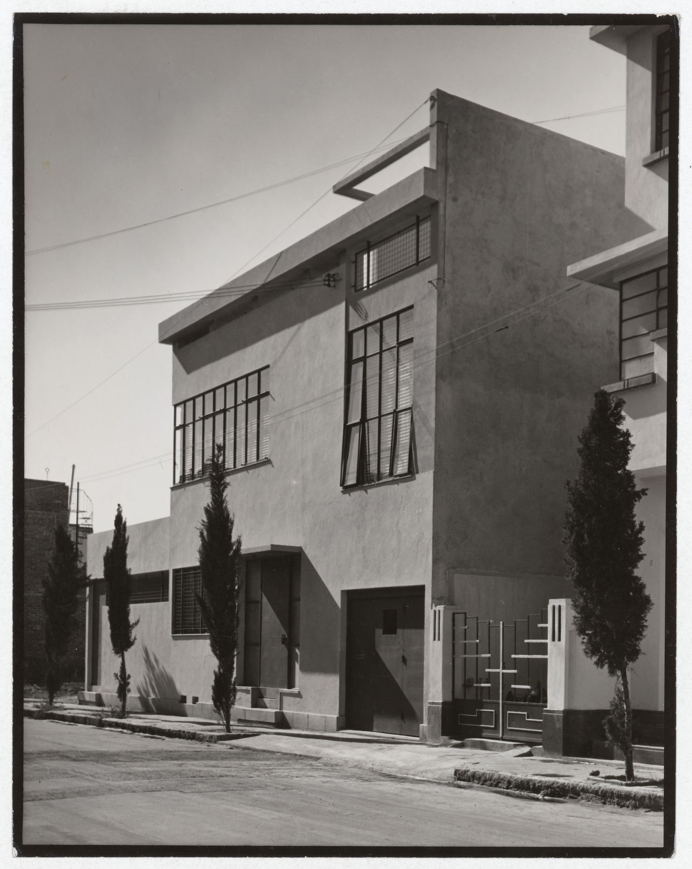 View of the façade of the house of José Villagran Garcia