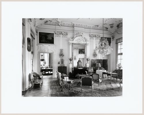 Vue du grand salon du Château de la Poya, Fribourg, Suisse
