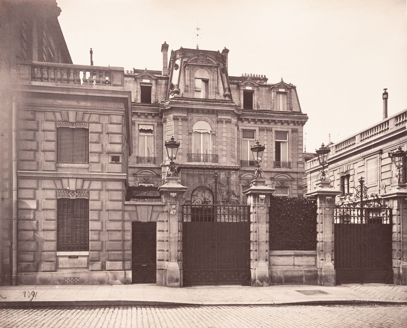 Plate from album ''Buildings, parks and streets of Paris, Versailles and environs, France''