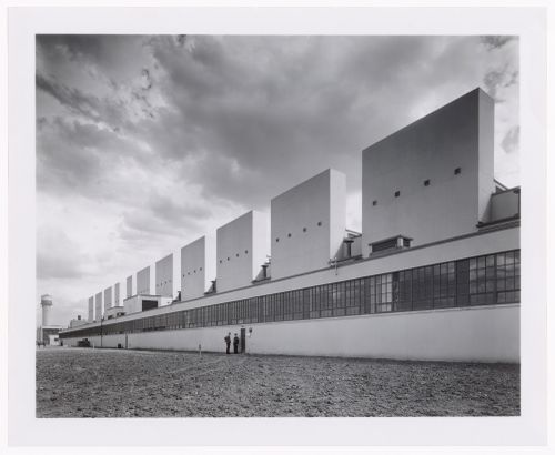 View of the principal façade of the Test Cells (also known as Building No. 5), Dodge Chicago Plant, Chrysler Corporation Dodge division Automobile Assembly Plant, Chicago, Illinois