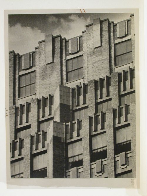 Détail d'un gratte-ciel à New York. Amérique. Buchman et Kahn, architectes à New York