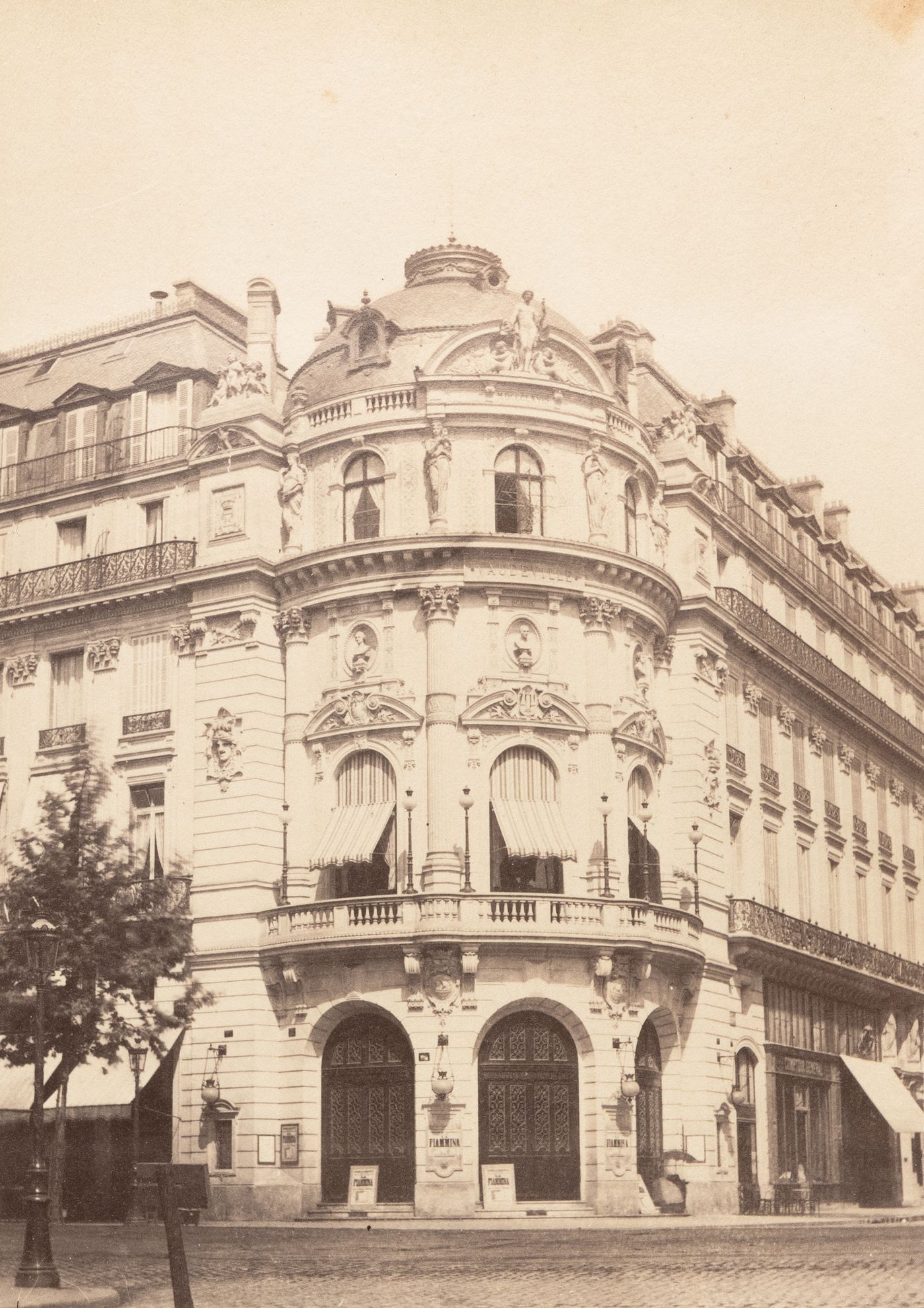 Plate from album ''Buildings, parks and streets of Paris, Versailles and environs, France''