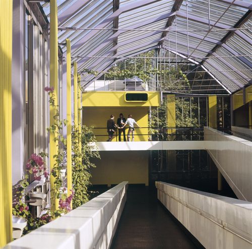 Olivetti Training Centre, Haslemere, England: interior view