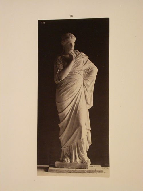 Statues dans le Grand foyer. La Philosophie [de] Tournois