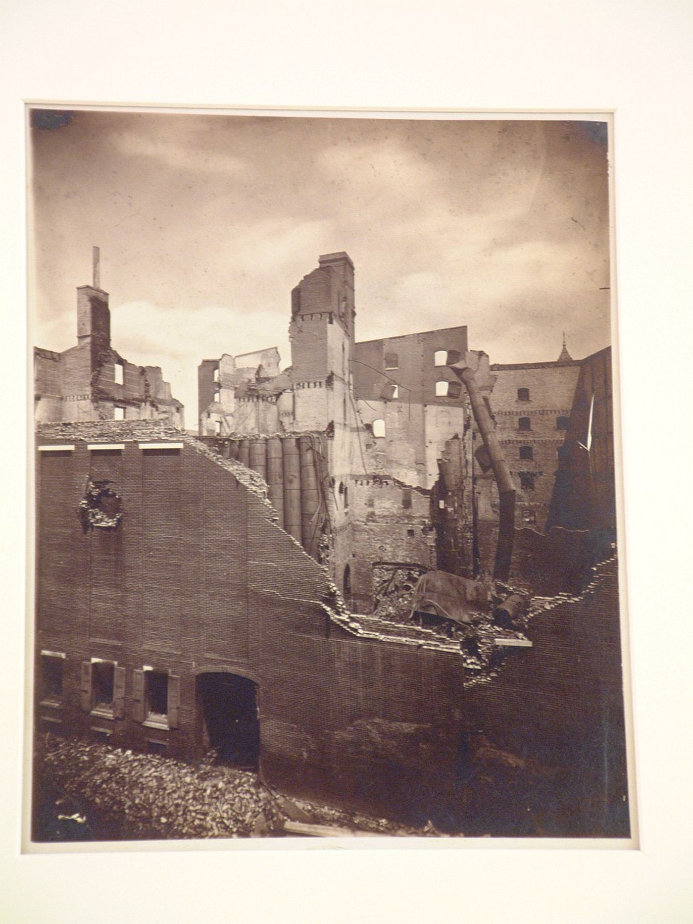 Wrecked industrial brick buildings: Philadelphia after the fire