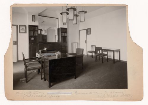 Interior view of office inside Hugo Gaertner appartment, rue Ampère, in the 17th arrondissement Paris, France
