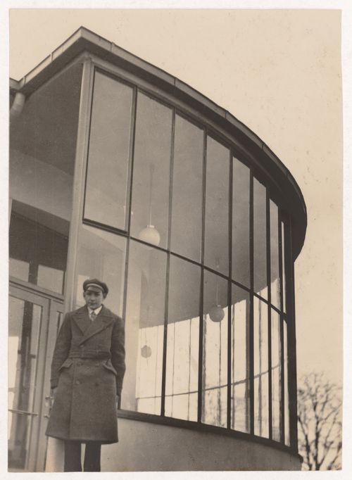 Exterior view of Van Nelle Factory showing the office buildings, Rotterdam, Netherlands