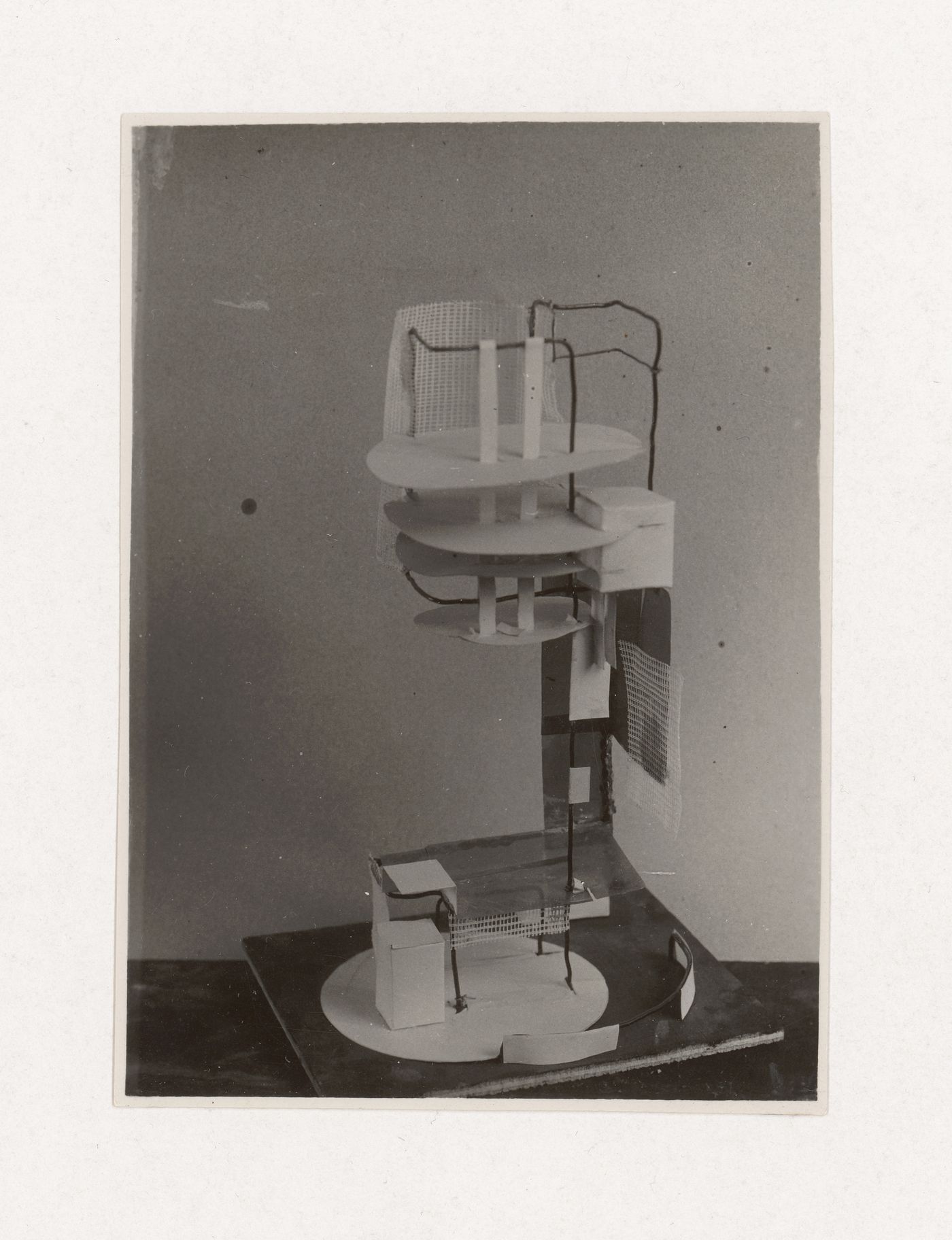 Photograph of a student model on the topic "Constructing a Voluminous Composition Based on Correlation of Mass and Support" for the "Space" course at the Vkhutemas (Higher State Artistic Technical Studios), Moscow