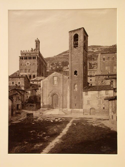 P.eI.A-No 15972 GUBIO-CHIESA DI S. GIOVANNI (XIVo SECOLO) EPALAZZO DEI Consoli (Angiolo Da Orvieto)