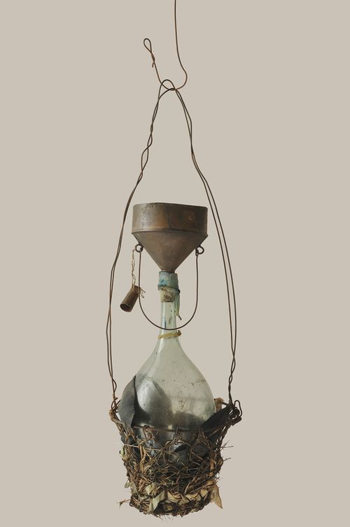 Contenitore per liquidi (Container for liquids), Zeno, a self-sufficient culture