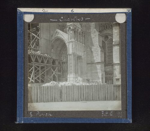 View of south porch of Cathédrale de Chartres and scaffolds, Chartres, Eure-et-Loir, France