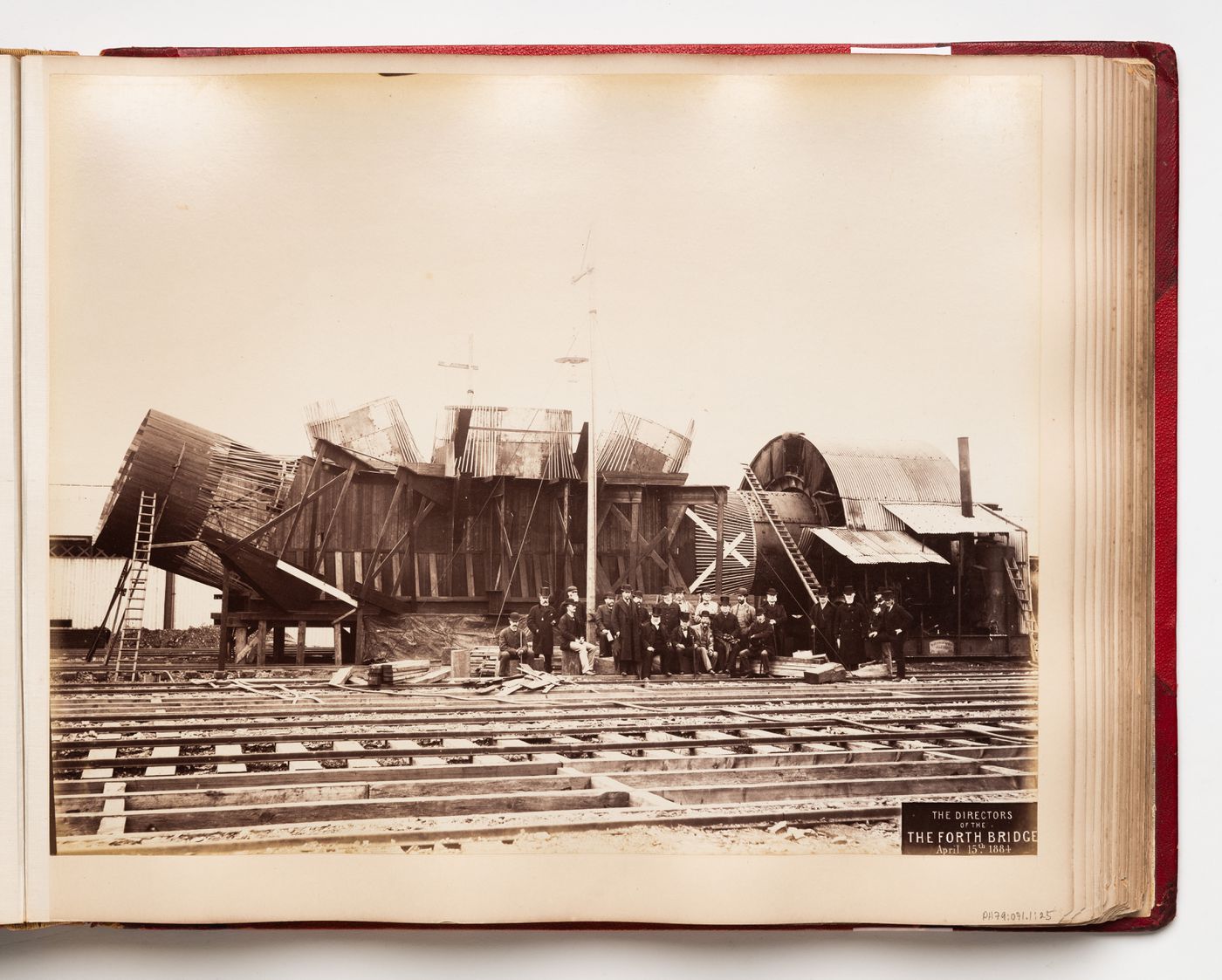Caisson of Inchgarvie N.E. Main Pier, Looking East