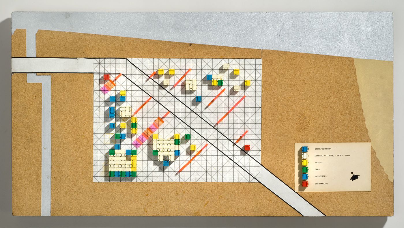 Site model with key to cubes function for Generator