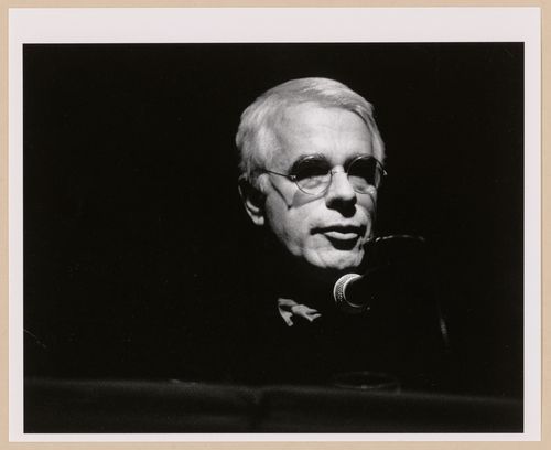 View of Peter Eisenman during Culture Lab symposium 2.3: Interceptors
