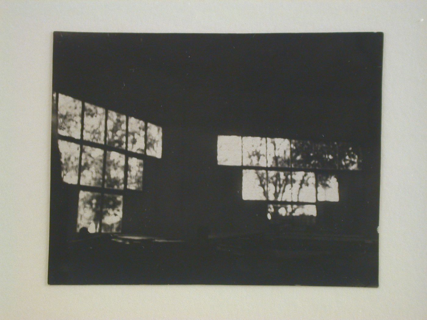 Interior view of two walls of windows of the temporary summer pavilion in the garden of construction management V.S.F.K., Tashkent, Soviet Union (now in Uzbekistan)