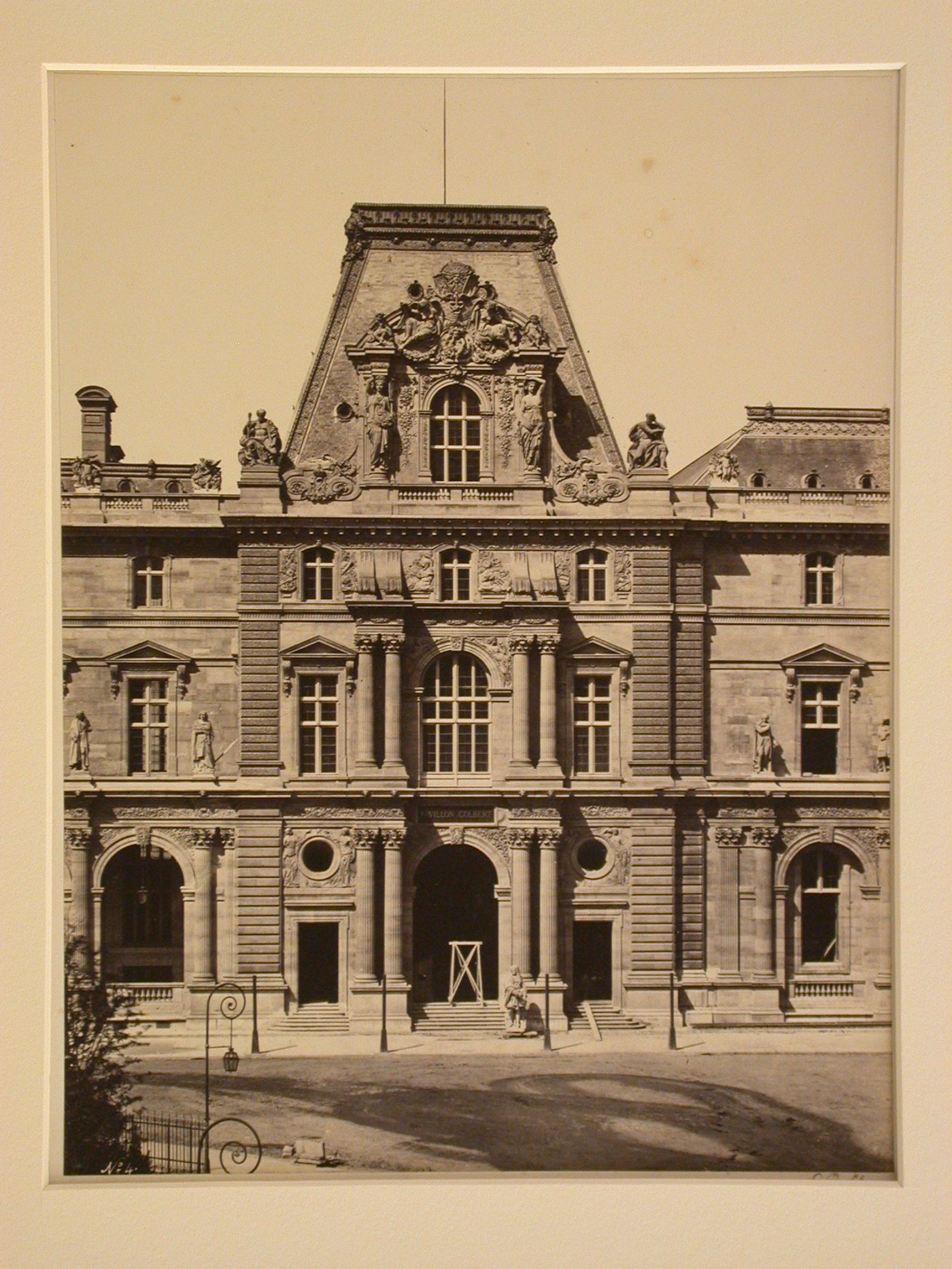 Exterior, view of pavillon Colbert, Tuileries, Paris, France