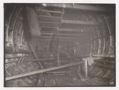 Construction of the Paris Metro, interior view of the tunnel, Paris, France