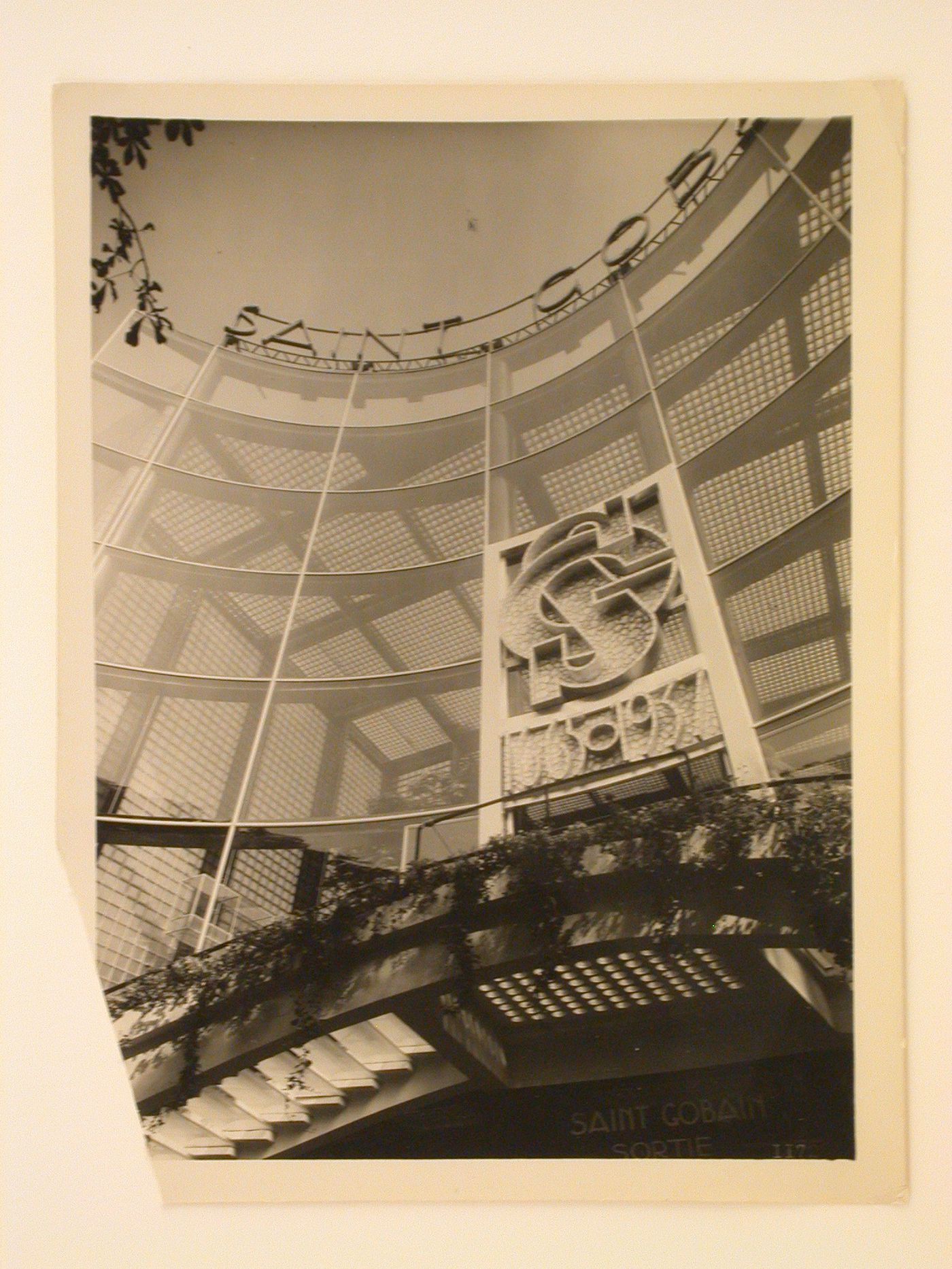 Partial view of a façade of Saint Gobain's pavilion, 1937 Exposition internationale, Paris, France
