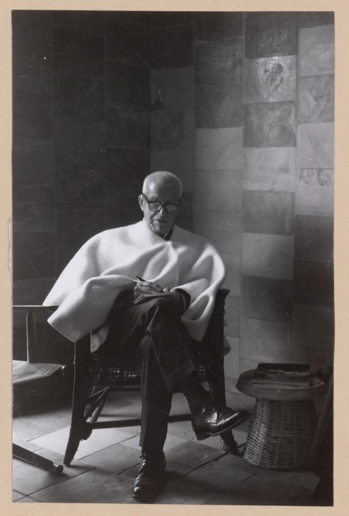 Buckminster Fuller siting in the Ecol House