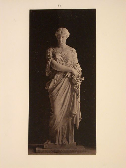 Statues dans le Grand foyer. La Modération [de] Gauthier