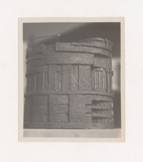 Photograph of a student model on the topic "Finding and Constructing a Voluminous Form Based on Contrast and Rhythmical Combinations of Elements: Turn of the Form" for the "Space" course at the Vkhutemas (Higher State Artistic Technical Studios), Moscow