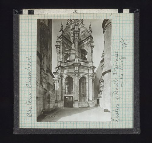 View of lantern of double spiral stairs on roof of Château de Chambord, Chambord, Loir-et-Cher, France