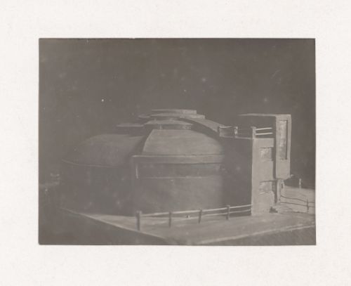 Photograph of a student model by L. Grinshpun on the topic "Exercise on Finding the Expressiveness of Volume. Riding School" for the "Space" course at the Vkhutein (Moscow Higher Technical Institute), Moscow