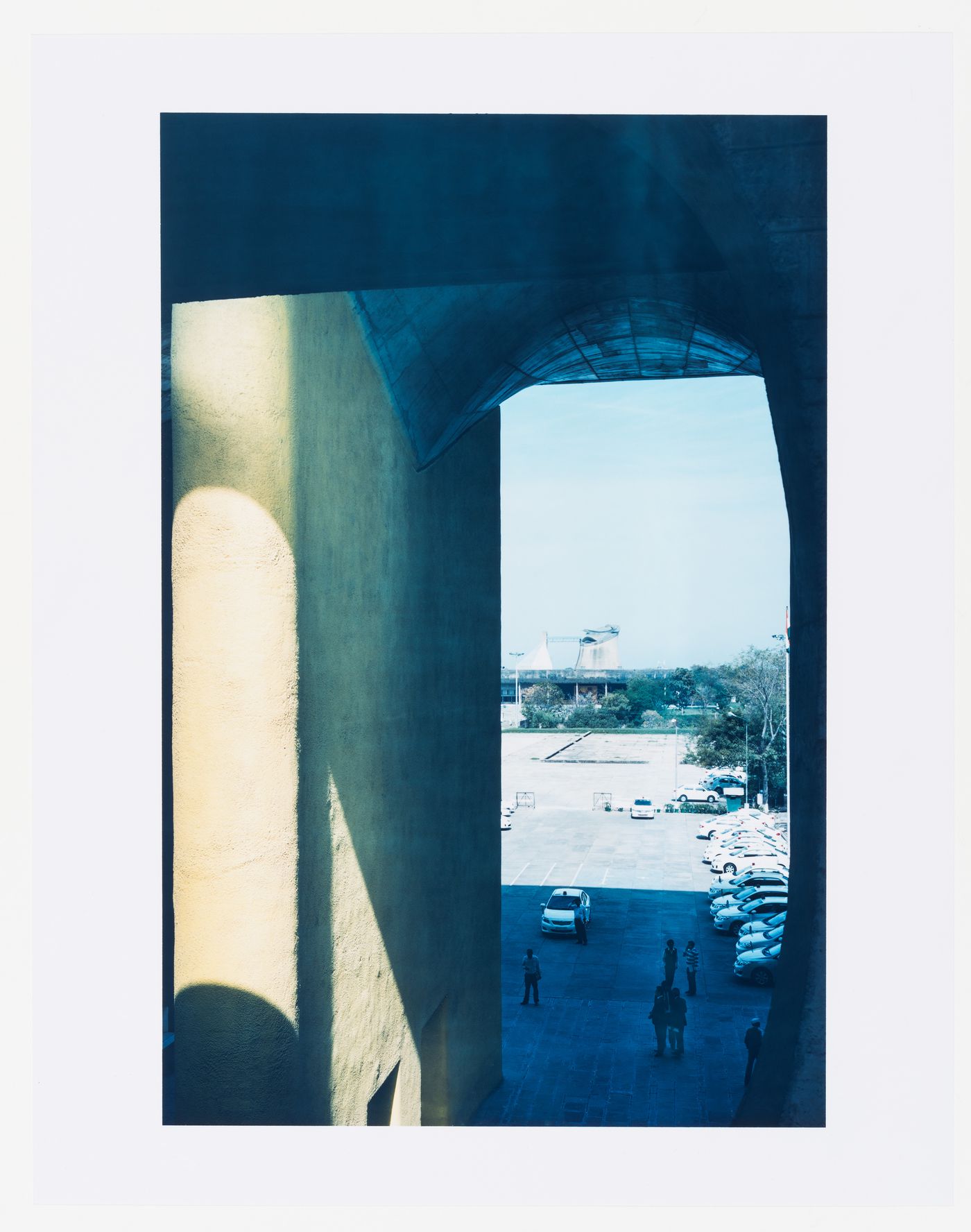 Vaulted ceiling, sprayed with cement, of the ceremonial entrance of the High Court with a view towards the Palace of the General Assembly, Capitol complex, Chandigarh, India