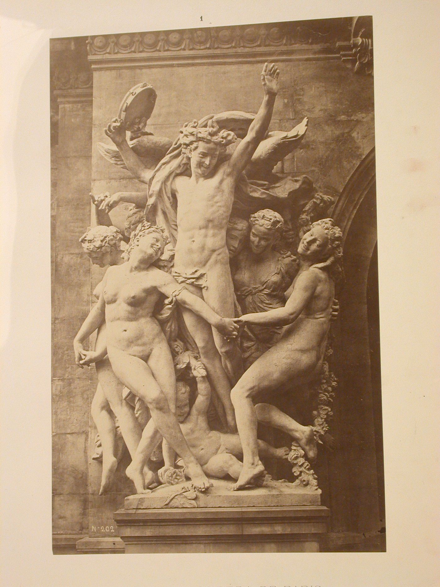 Groupes de la façade principale. La Danse [de] Carpeaux