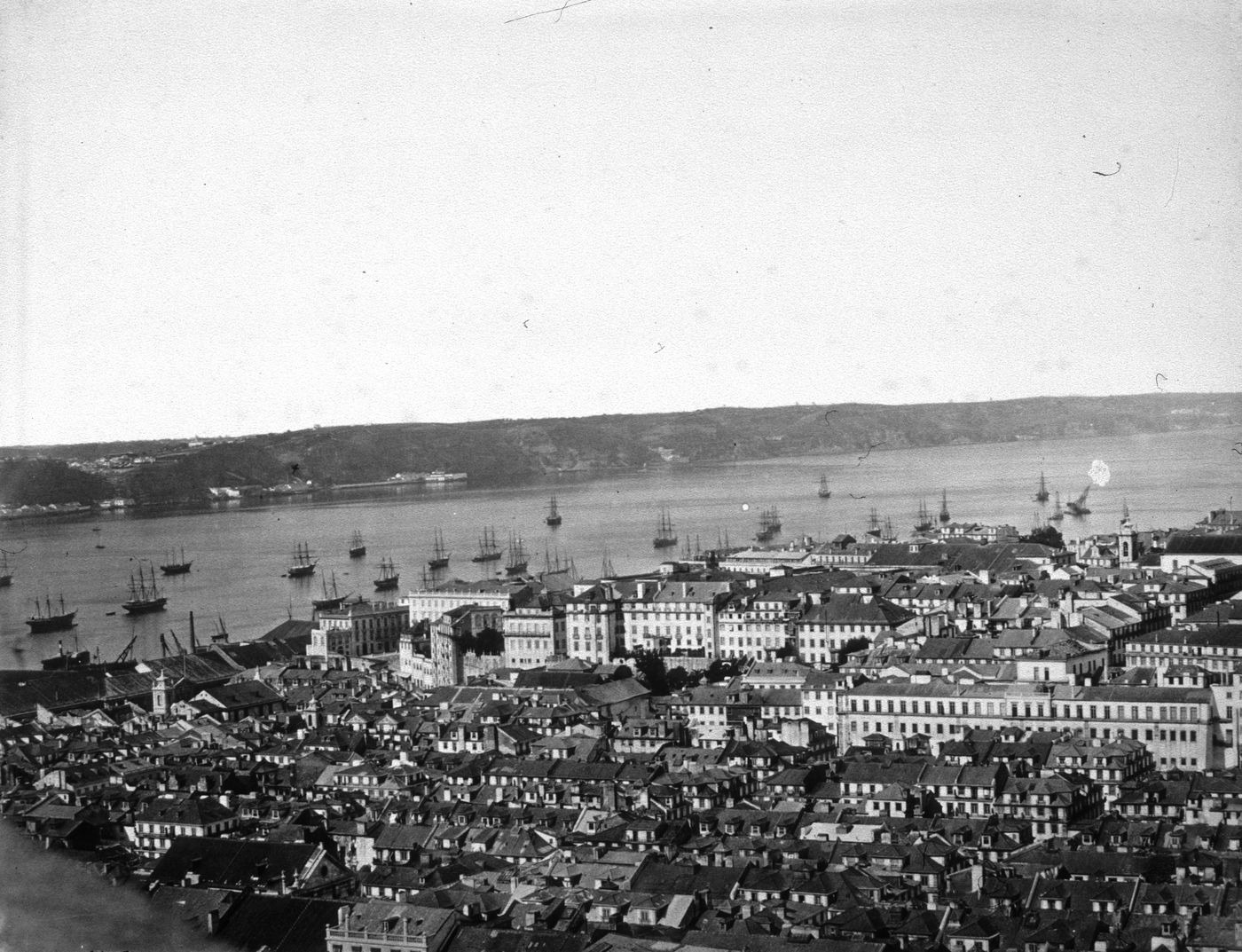 Plate from album ''Views of Italy, Monaco, Algers, Lisbonne, Gibraltar and Montserrat by various photographers''