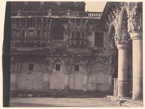 Tanjore.  Palace [of the Rajah], south face of quadrangle.
