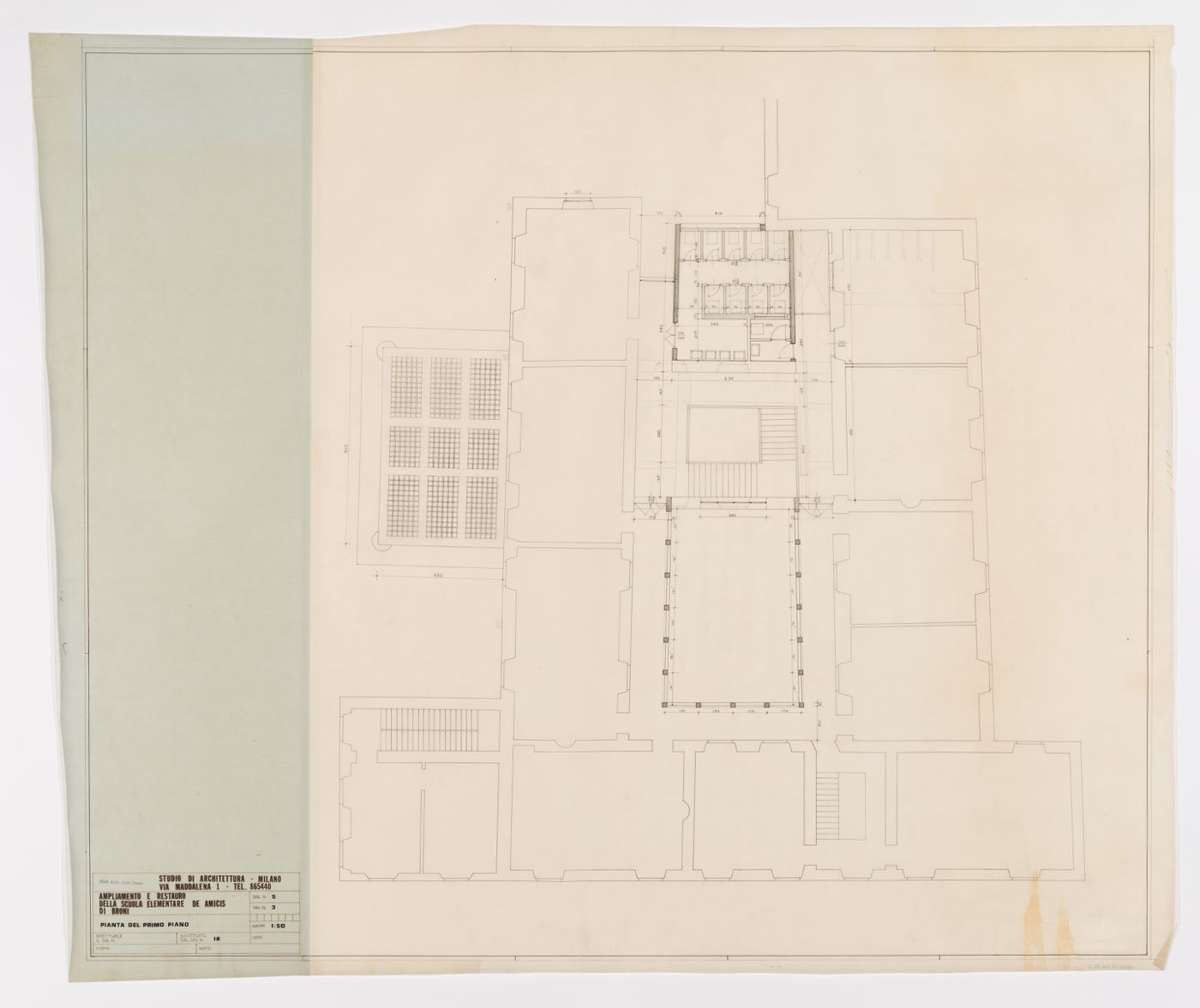 First floor plan (Pianta del primo piano), Ampliamento e restauro della scuola elementare de Amicis di Broni, Italy