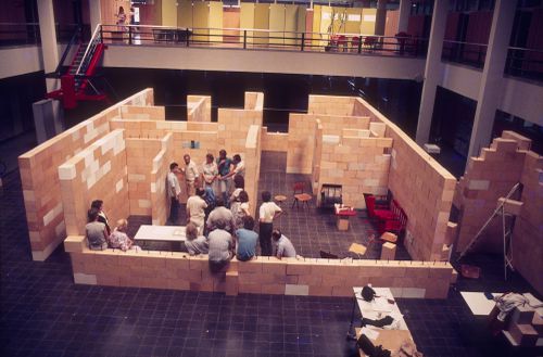 Photograph for Punt en Komma, The Hague