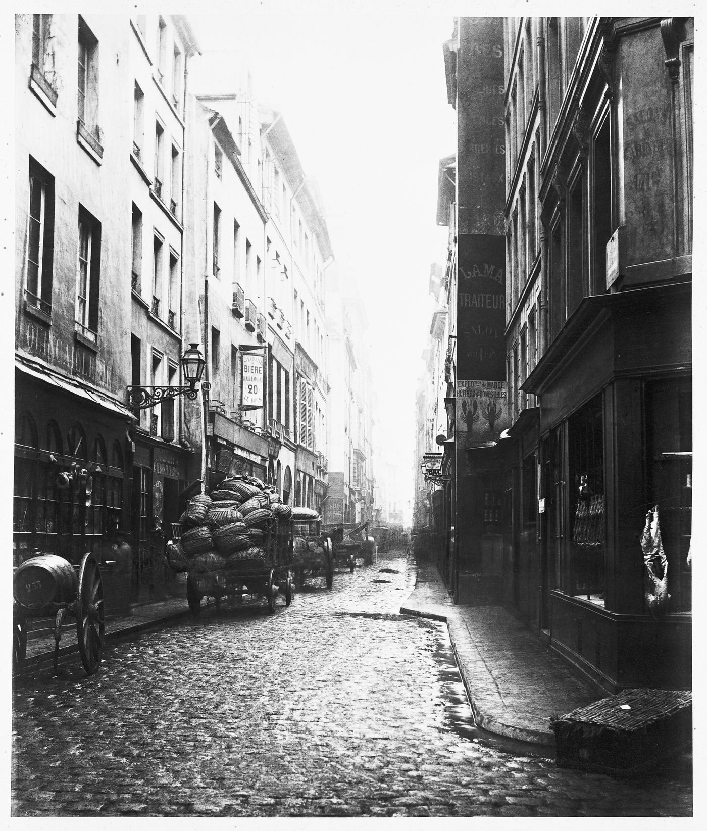 Rue de la Grande Truanderie, de la rue Montorgueil