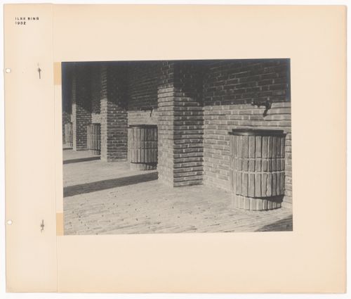 View of a brick wall and sinks in the New Jewish Cemetery [Neuer Jüdischer Friedhof], Frankfurt am Main, Germany