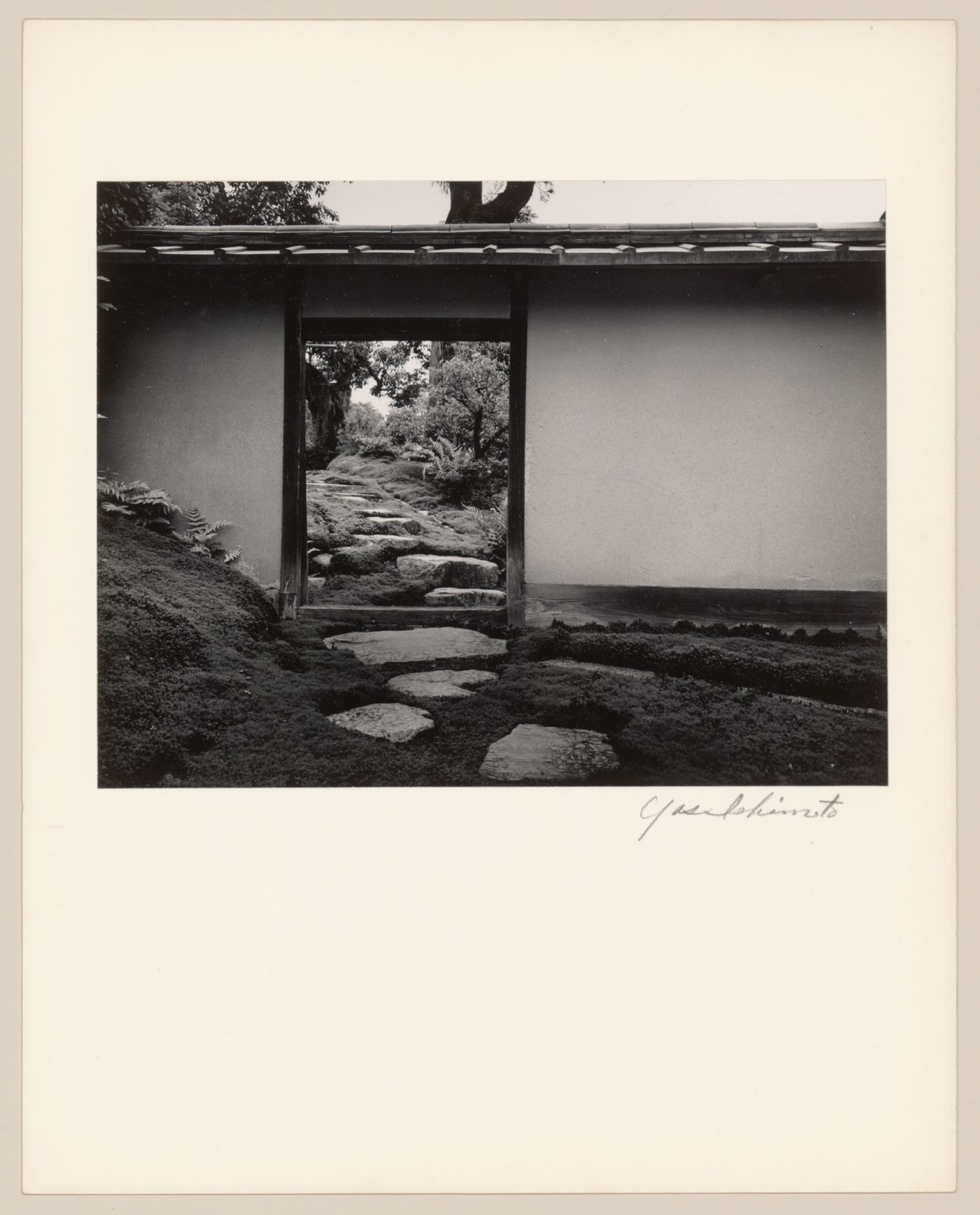 View of the Garden Gate in the Carriage Stop Garden (also known as the Courtyard Garden) showing stepping-stones, Katsura Rikyu (also known as Katsura Imperial Villa), Kyoto, Japan