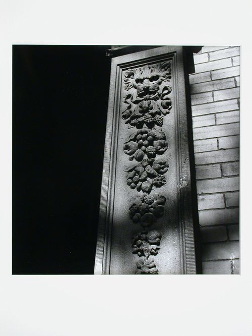 Architectural sculptures in Montréal: 1840-1940