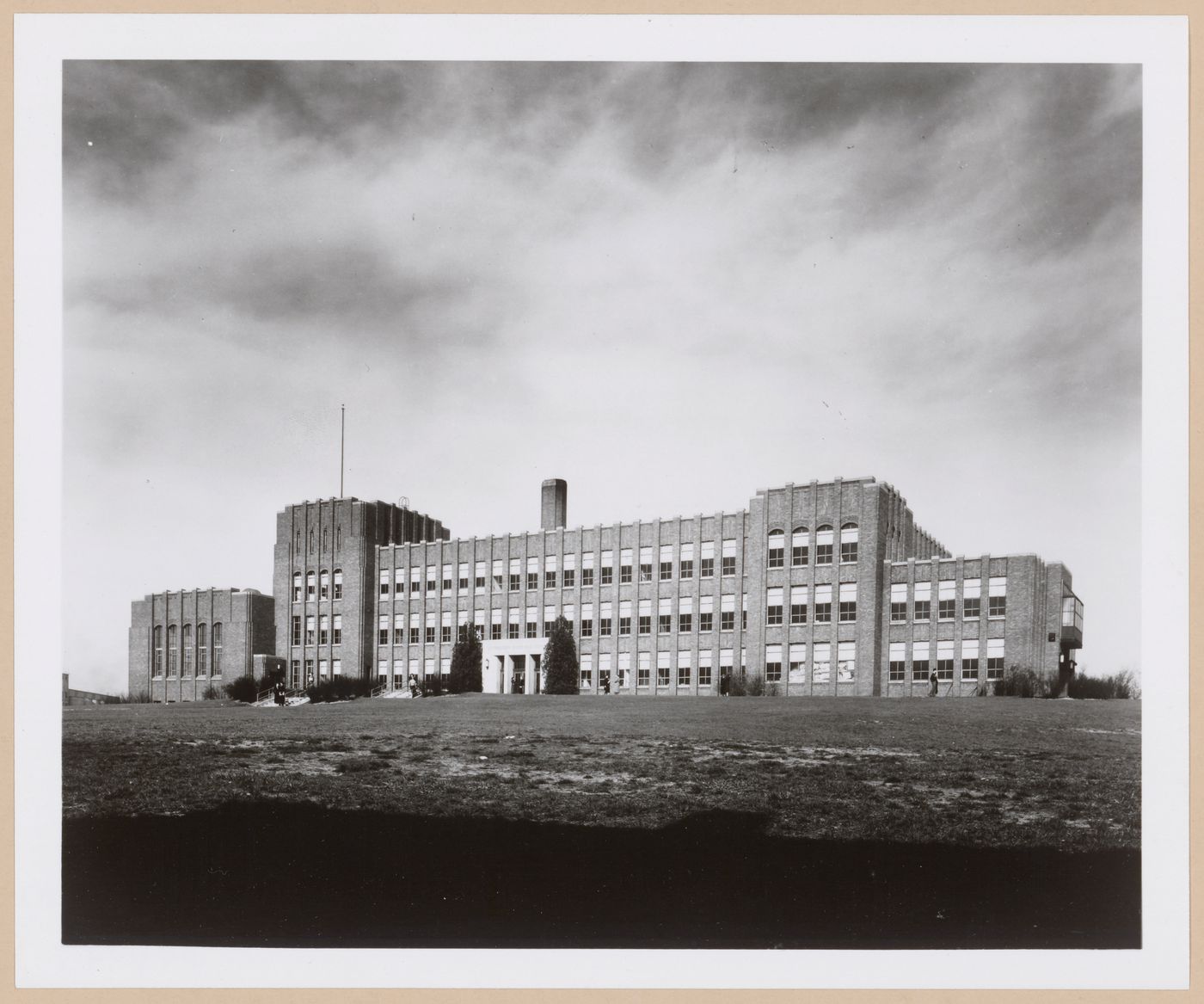 View of principal façade of the Southeastern Junior High School, Battle Creek, Michigan